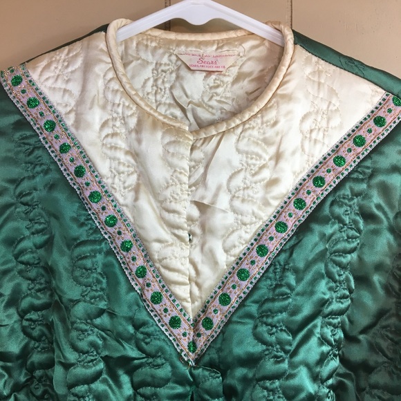 Vintage 70’s Satin Green Champagne Quilted from Sears Embellish Robe Medium - Picture 2 of 8